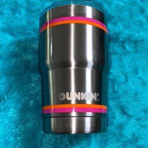 Dunkin’ Donuts travel coffee mug
